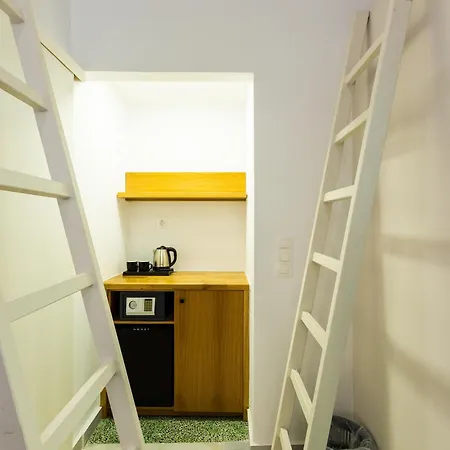 Ink Phos Hotel
